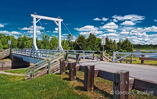 Kilmarnock Lock Bridge_17329.jpg - Rideau Canal Waterway photographed near Merrickville, Ontario, Canada.